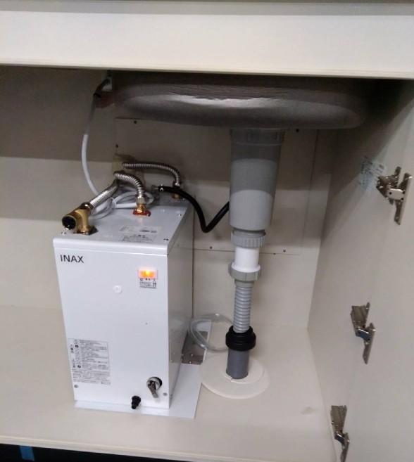 小型電気温水器新設の方法 – 設備工事.ＣＯＭ